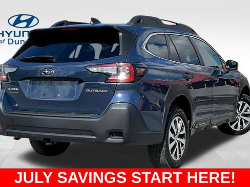 Used 2023 Subaru Outback Premium AWD/4WD image 8