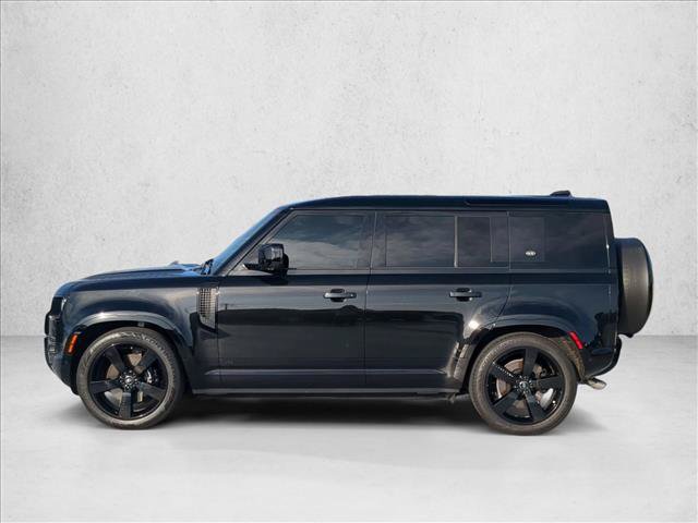 Used 2023 Land Rover Defender 110 V8 AWD/4WD image 8