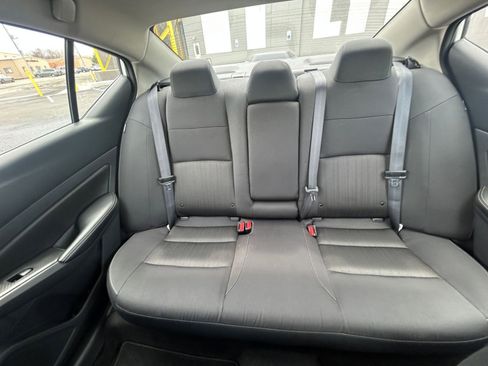 Used 2025 Nissan Altima 2.5 SV image 38