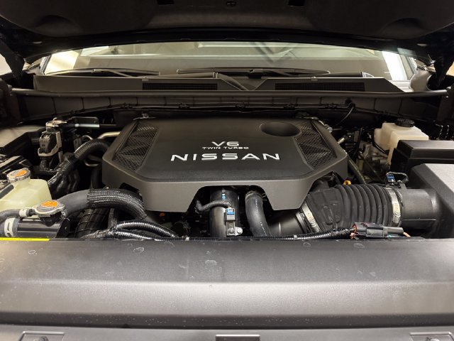 Used 2025 Nissan Armada SL w/ Captain's Chari Seat Package RWD image 28