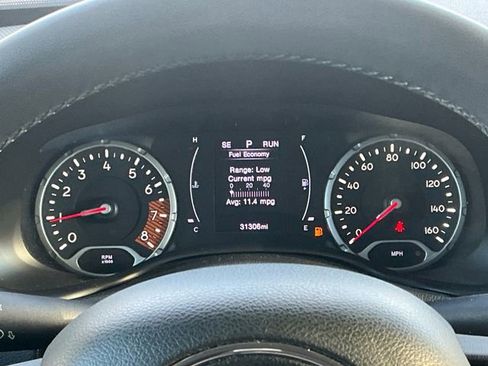 Used 2020 Jeep Renegade Latitude image 14