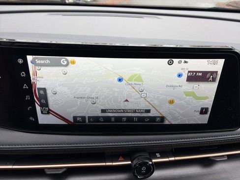 Certified 2023 Nissan Ariya FWD image 11