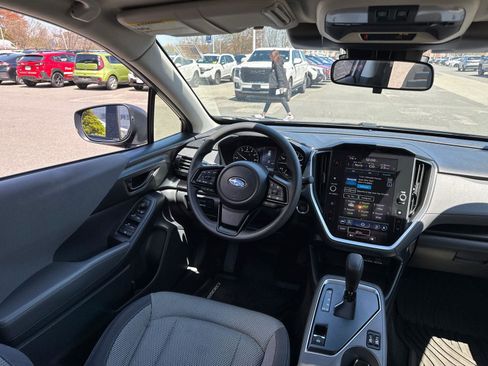 Used 2024 Subaru Crosstrek 2.0i Premium AWD/4WD image 31