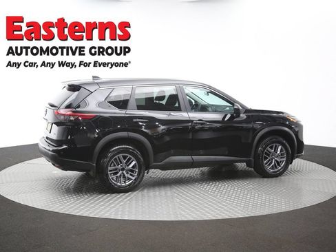Used 2024 Nissan Rogue S AWD/4WD image 43