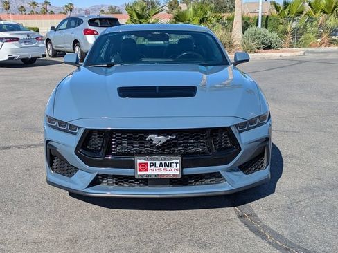 Used 2025 Ford Mustang GT Premium RWD image 4