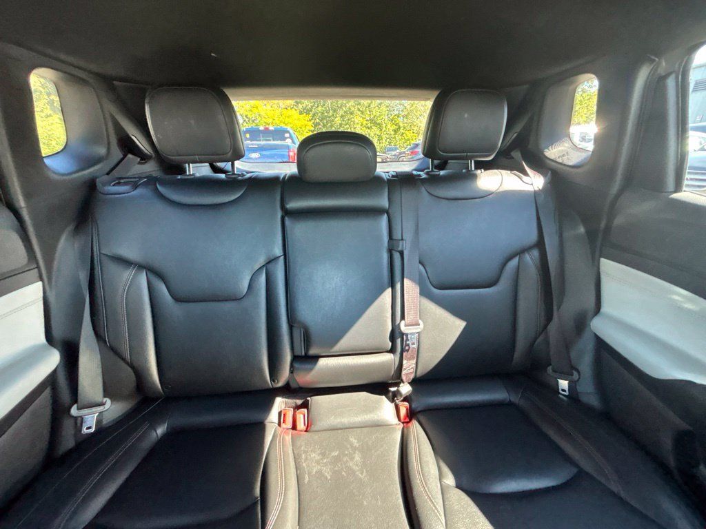 Used 2024 Jeep Compass Limited AWD/4WD image 29