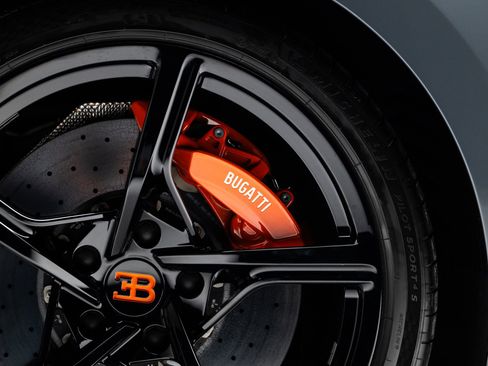 Used 2024 Bugatti Chiron Super Sport image 50