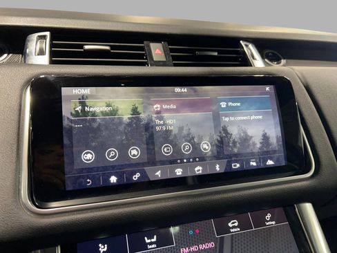 Used 2020 Land Rover Range Rover Sport HSE image 41