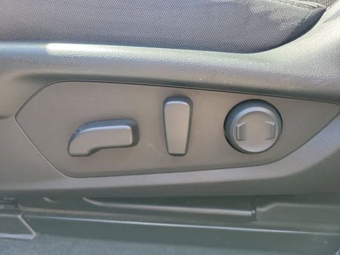 Certified 2024 Subaru Crosstrek 2.0i Premium image 24