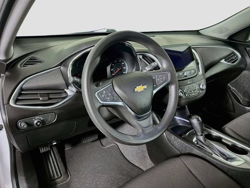 Used 2019 Chevrolet Malibu LT FWD image 11