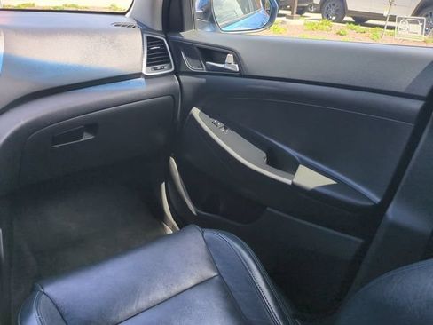 Used 2018 Hyundai Tucson SEL AWD/4WD image 17
