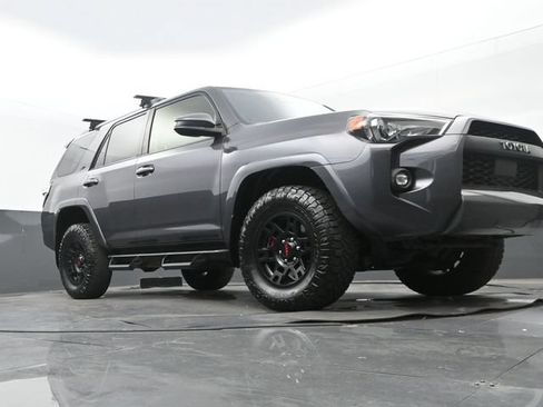 Used 2021 Toyota 4Runner SR5 AWD/4WD image 24