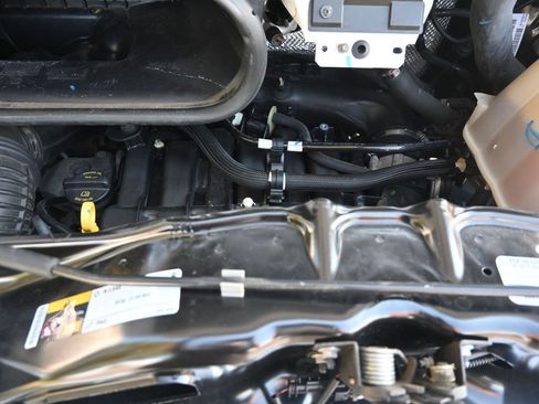 Used 2024 RAM ProMaster 3500 w/ Quick Order Package 22G SLT FWD image 11