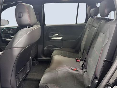 New 2026 Mercedes-Benz GLB 250 4MATIC image 7