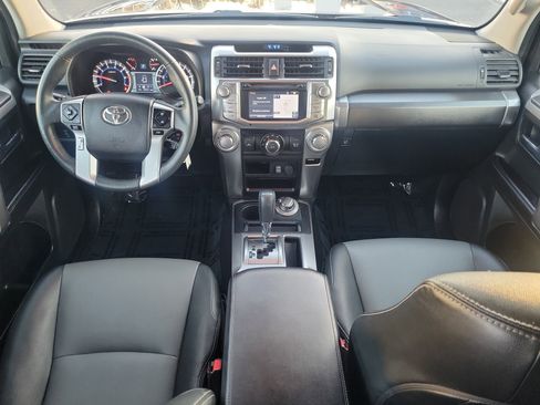 Certified 2019 Toyota 4Runner SR5 Premium image 12