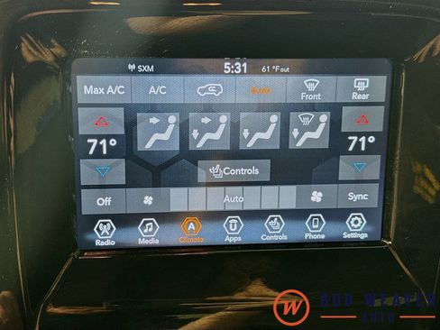 Used 2021 Jeep Compass Latitude w/ Sun and Sound Group AWD/4WD image 19