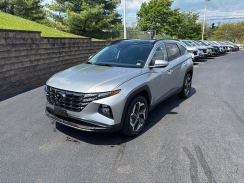 Used 2024 Hyundai Tucson Limited AWD/4WD image 3