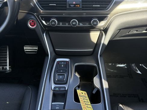 Used 2020 Honda Accord Sport image 19
