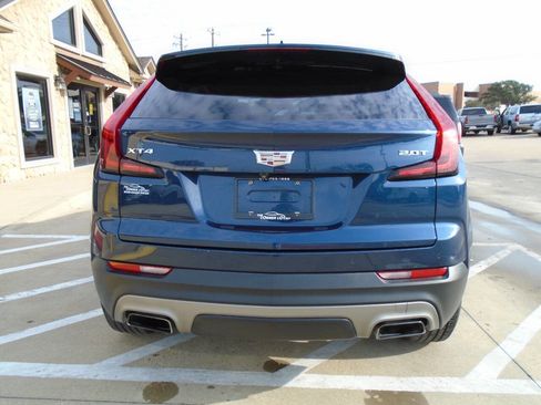 Used 2019 Cadillac XT4 Premium Luxury image 6