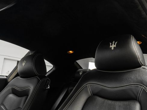 Used 2012 Maserati GranTurismo S image 18