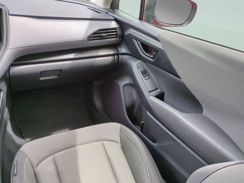 Used 2024 Subaru Crosstrek 2.0i AWD/4WD image 13