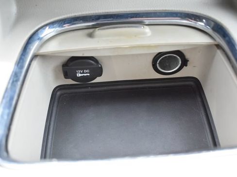 Used 2019 Dodge Grand Caravan SXT FWD image 26