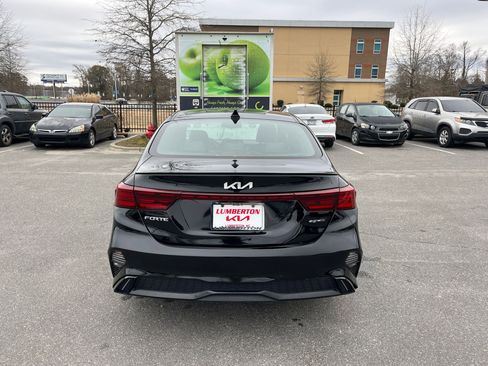 Used 2022 Kia Forte GT-Line w/ GT-Line Premium Package image 17