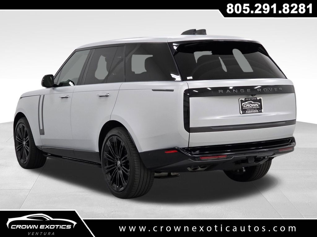 Used 2025 Land Rover Range Rover Autobiography AWD/4WD image 5