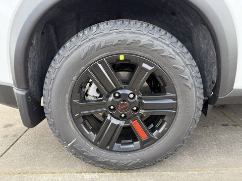 New 2026 Nissan Rogue SV AWD/4WD image 9