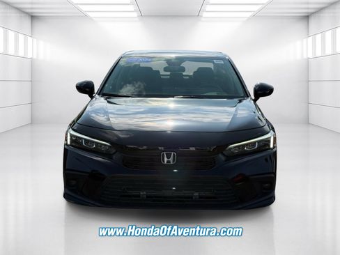 Used 2024 Honda Civic LX image 2