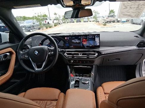 Used 2023 BMW 230i Coupe w/ Premium Package RWD image 10
