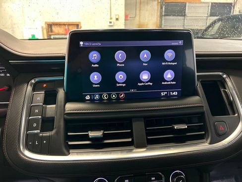 Used 2021 Chevrolet Tahoe RST w/ Luxury Package image 19