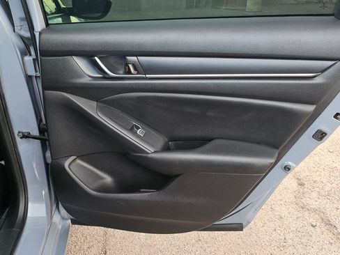 Used 2022 Honda Accord Sport image 19