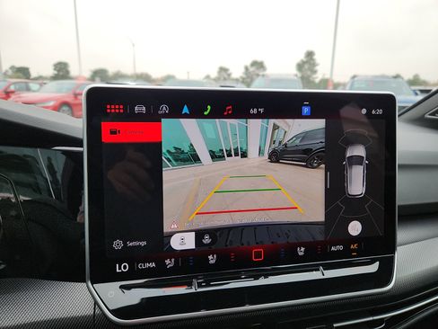 New 2026 Volkswagen GTI SE image 18