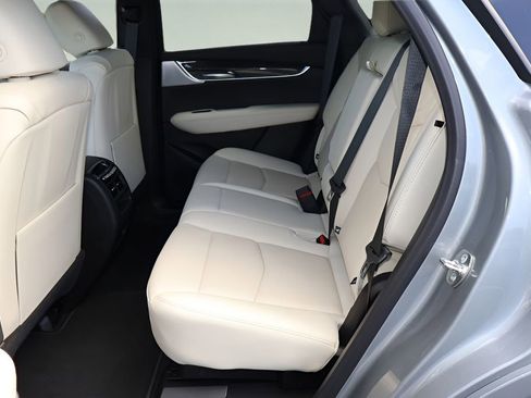 New 2026 Cadillac XT5 Sportv image 14