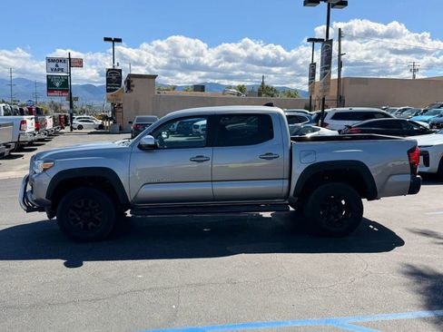 Used 2019 Toyota Tacoma SR5 image 4