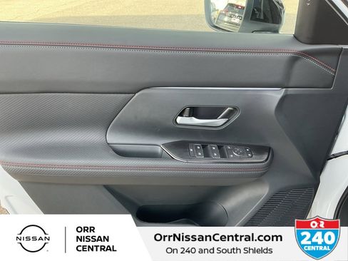 New 2026 Nissan Kicks SR w/ SR Premium Package image 16