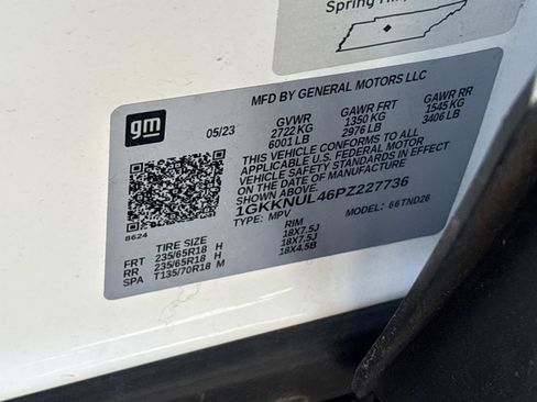 Certified 2023 GMC Acadia SLT image 35