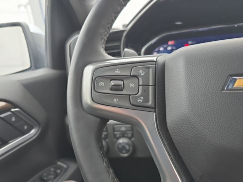 Used 2025 Chevrolet Silverado 1500 LT image 22