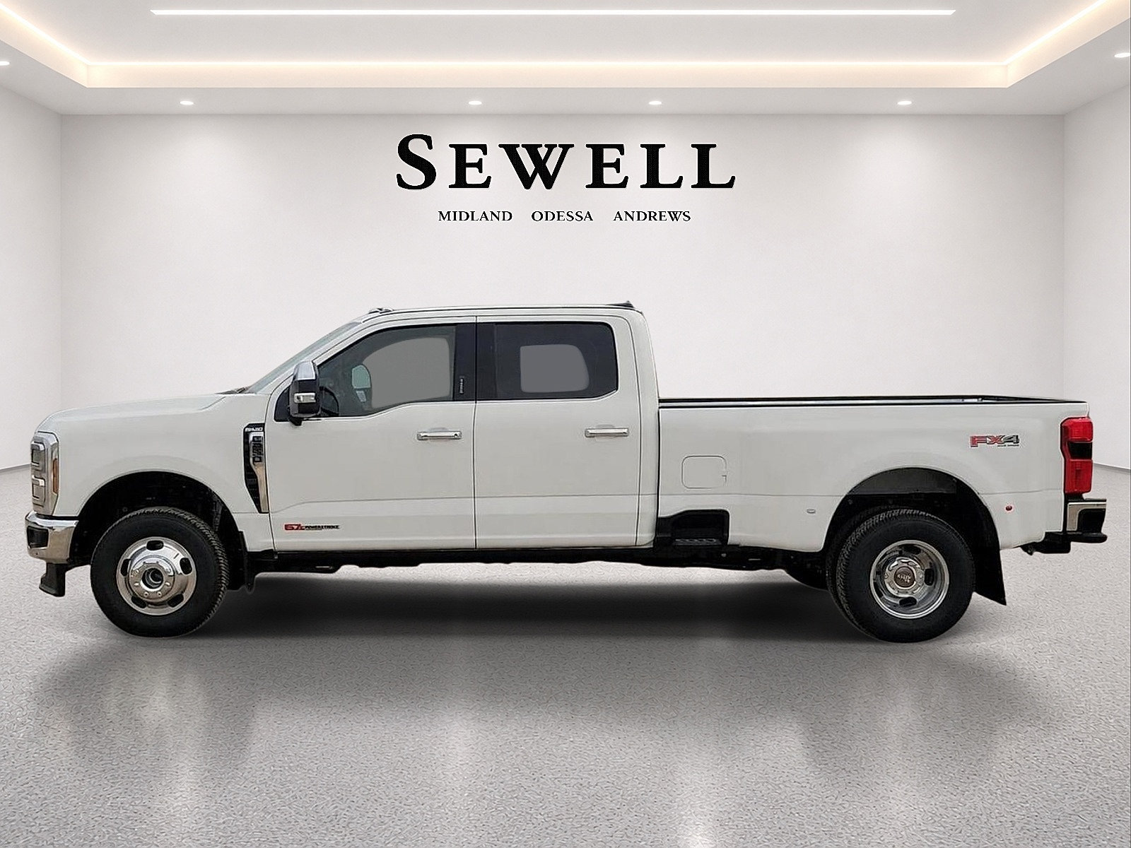 New 2027 Ford F350 King Ranch w/ Chrome Package AWD/4WD image 2