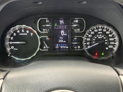 Used 2019 Toyota Tundra SR5 w/ SR5 Upgrade Package image 20