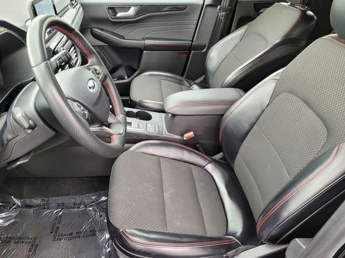 Used 2024 Ford Escape ST-Line image 16