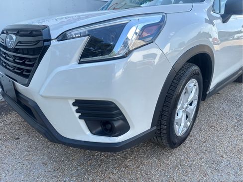 Used 2023 Subaru Forester AWD/4WD image 10