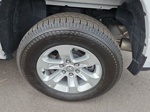 Used 2024 RAM 1500 Laramie image 33