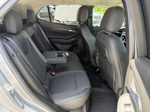 Used 2023 Buick Encore GX Select w/ Safety Package II AWD/4WD image 10