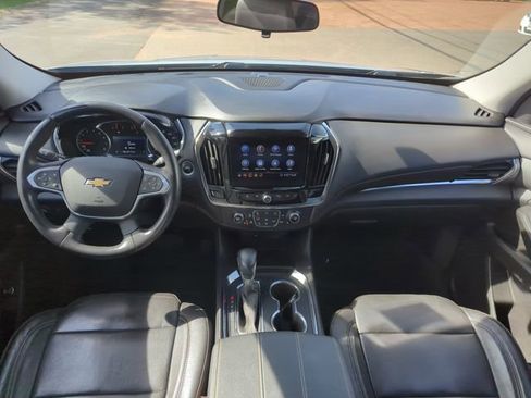 Used 2021 Chevrolet Traverse LT w/ LPO, Floor Liner Package AWD/4WD image 21