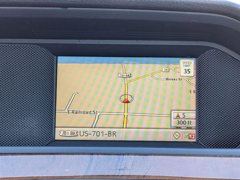 Used 2014 Mercedes-Benz C 300 Sport image 22