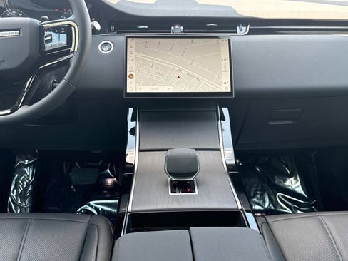 Certified 2025 Land Rover Range Rover Evoque S image 15