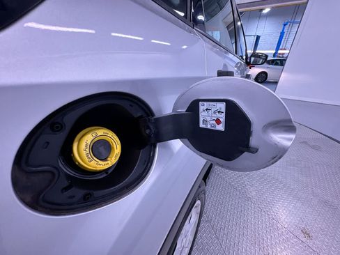 Used 2018 Ford Escape S FWD image 38