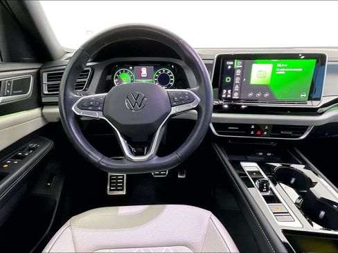 Used 2024 Volkswagen Atlas Cross Sport SEL Premium R-Line image 8